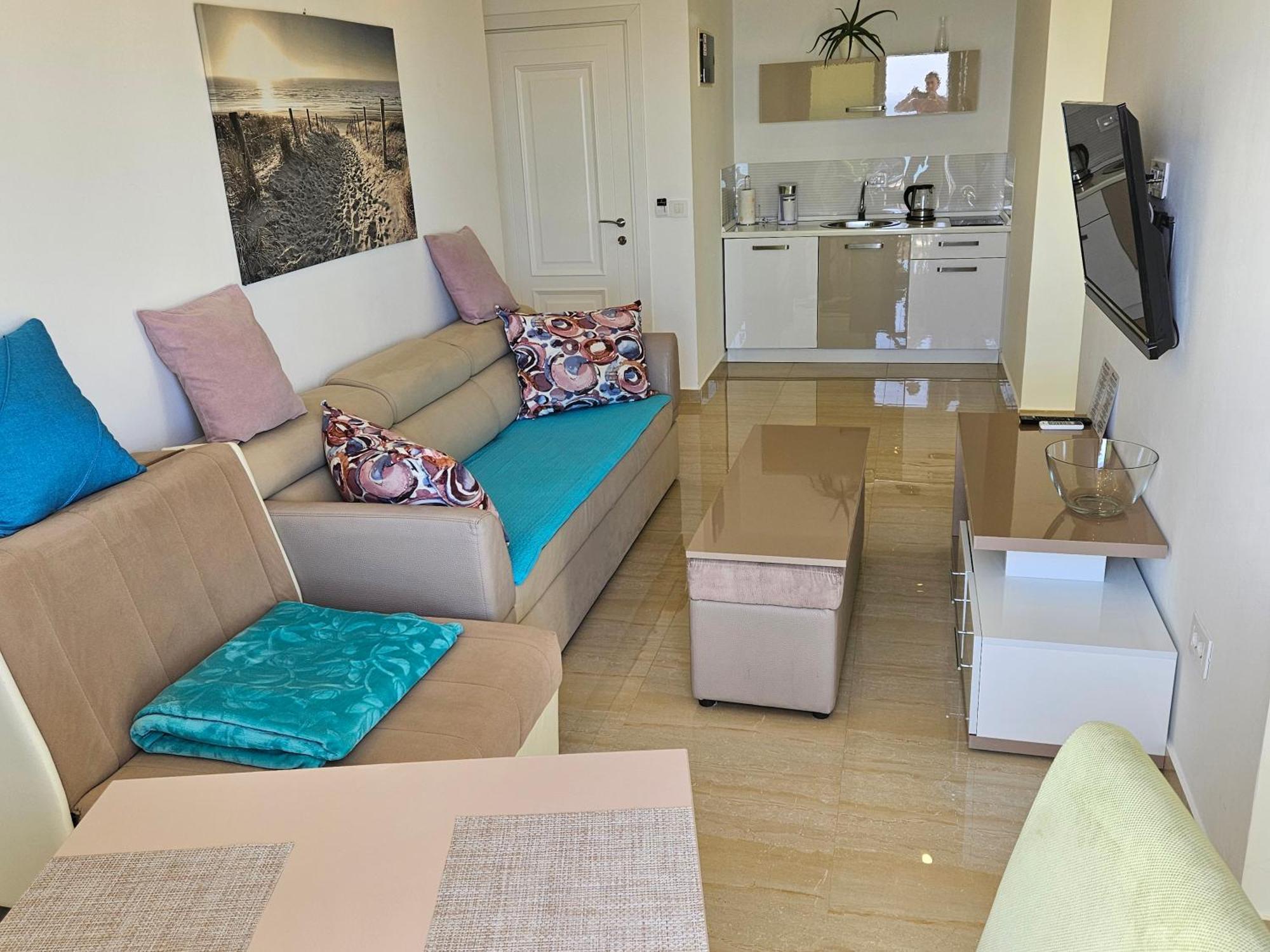 Apartments D'Hermes ウルツィニ エクステリア 写真